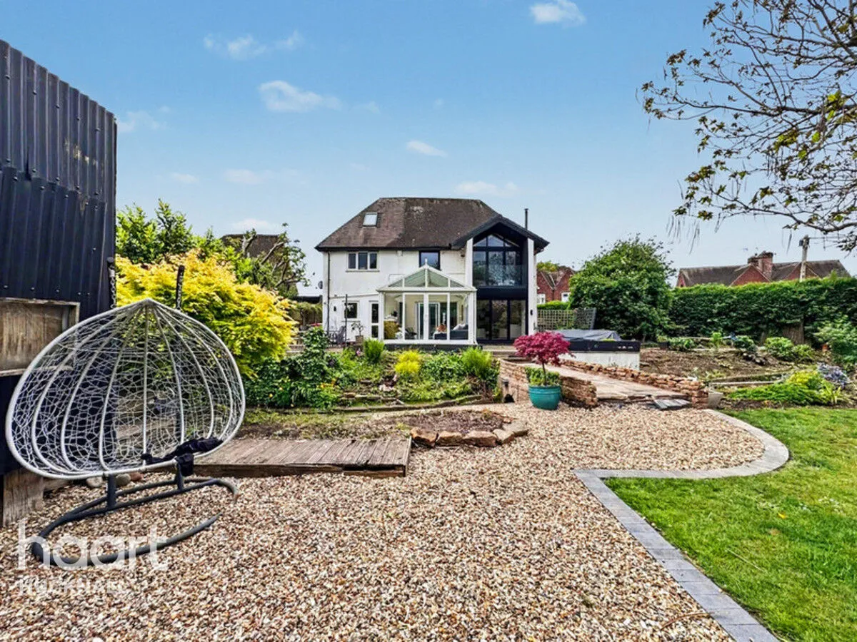 Thoresby Dale, Nottingham, NG15, photo 44