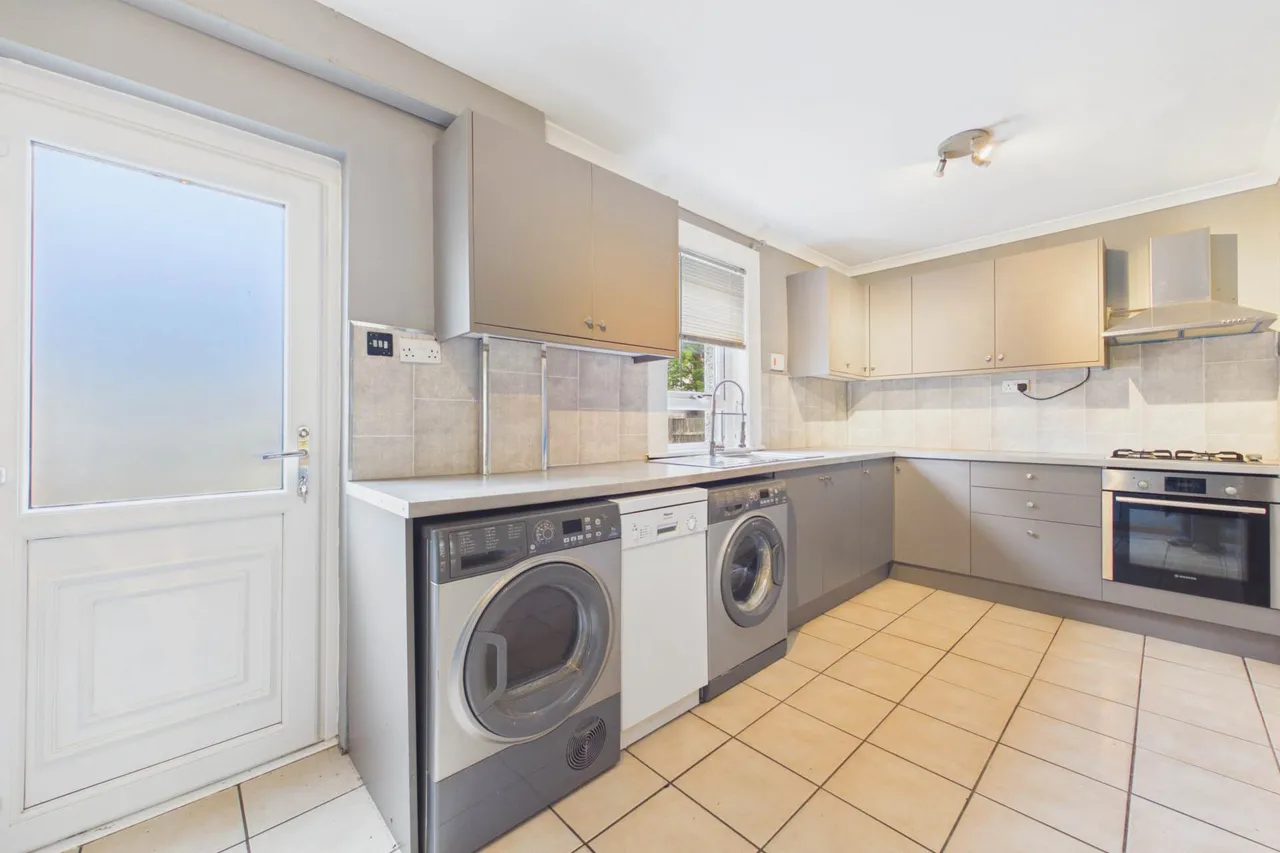Howletnest Road, Airdrie, photo 8