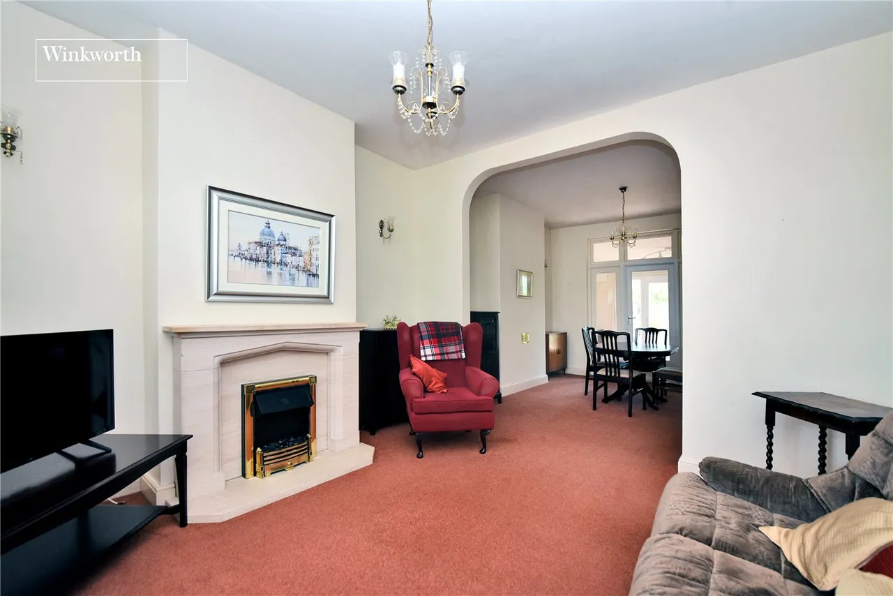 Langley Avenue, Worcester Park, KT4, photo 2