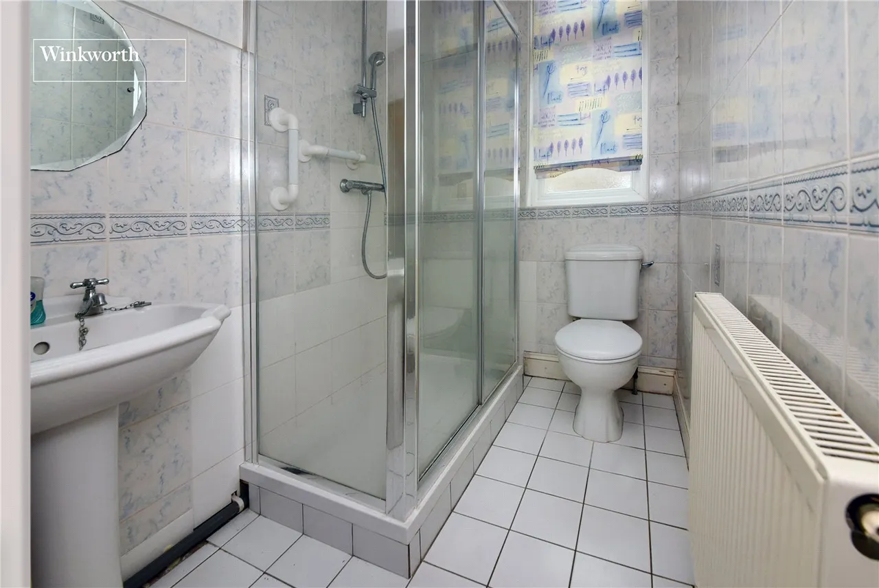 Langley Avenue, Worcester Park, KT4, photo 12