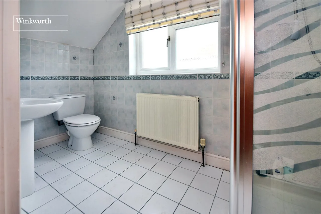 Langley Avenue, Worcester Park, KT4, photo 14