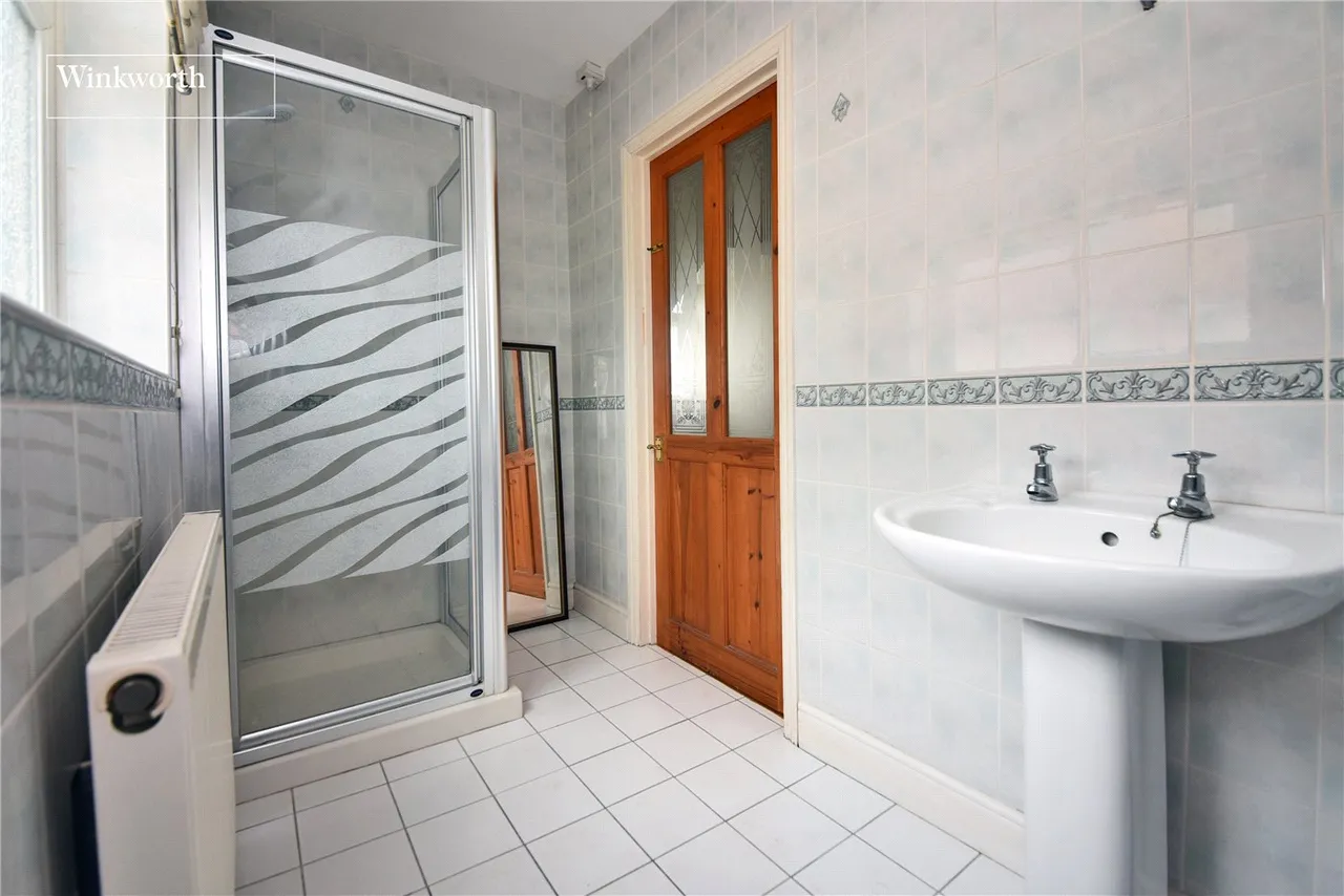 Langley Avenue, Worcester Park, KT4, photo 13