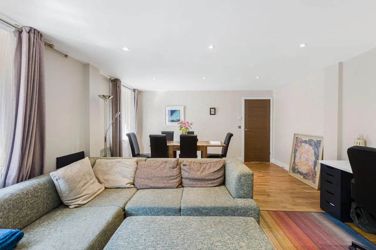 Victoria Street, St Albans, AL1, photo 6