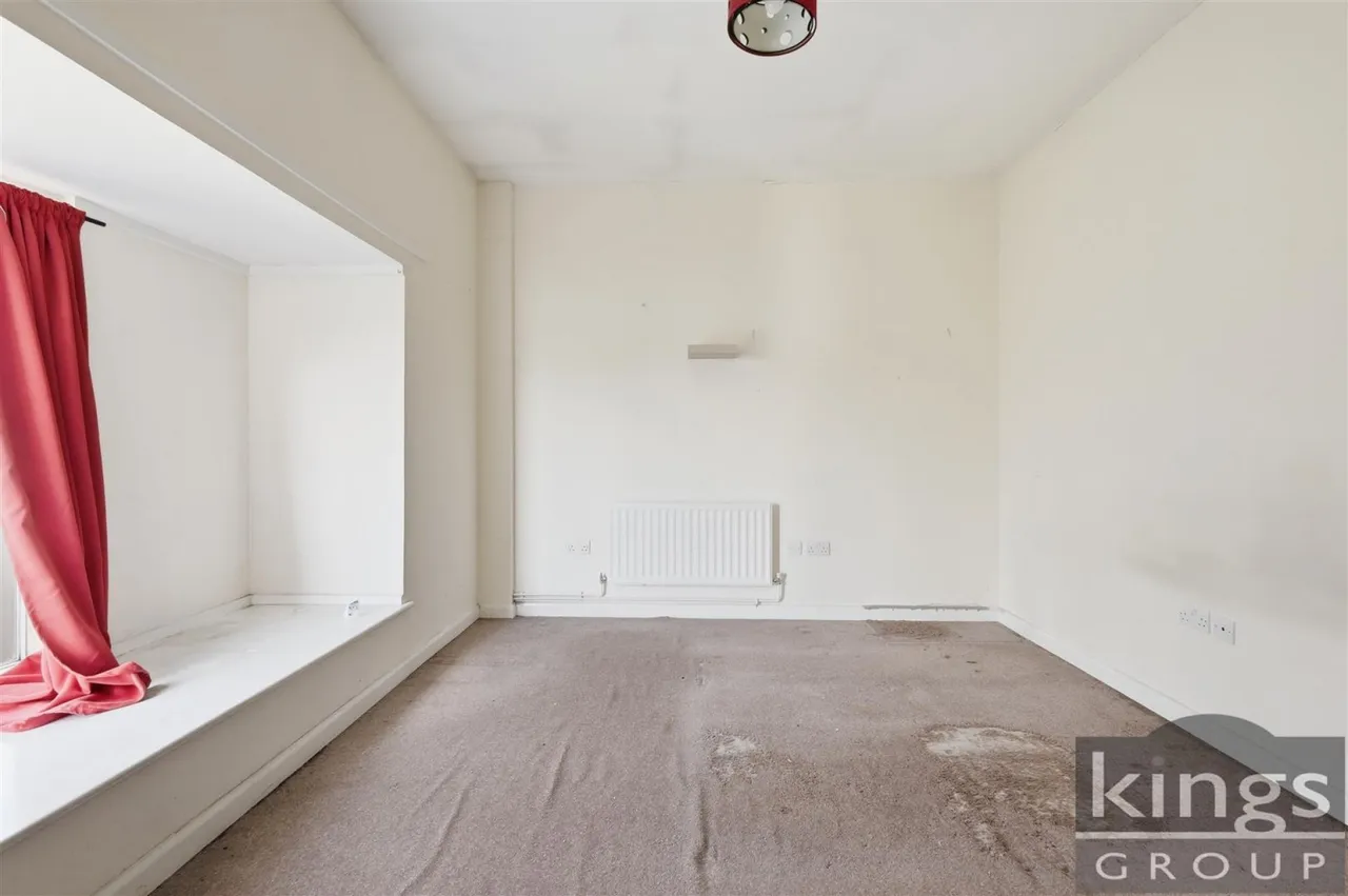 Seven Sisters Road, London, N15, photo 5