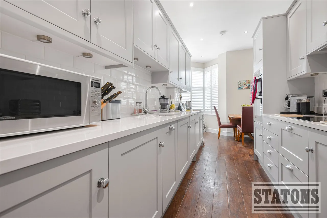 Rydal Mount, Santers Lane, Potters Bar, Hertfordshire, EN6 2SP, photo 10