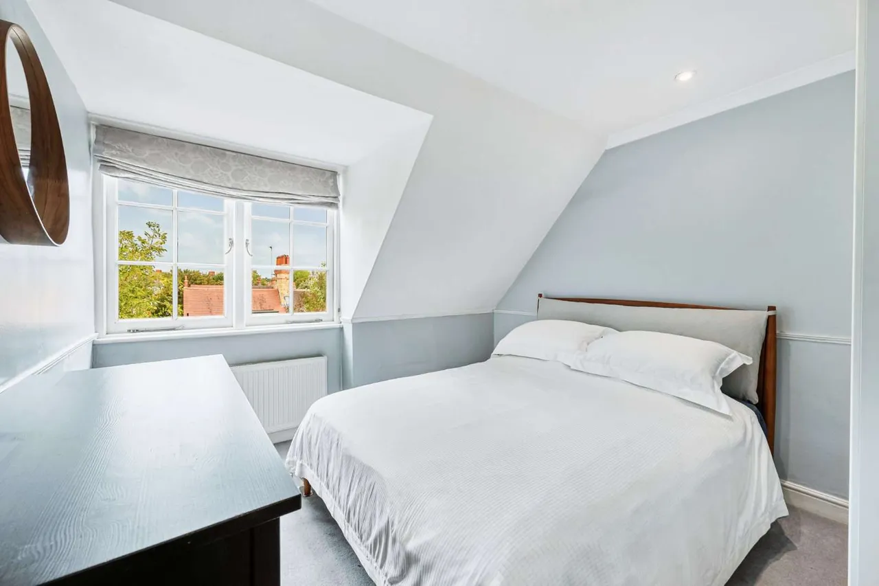 Woodstock Road, London, W4 1UF, photo 4