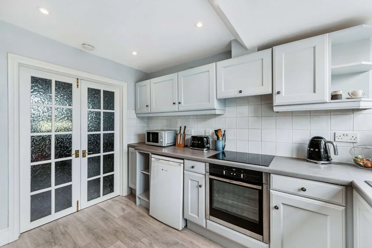 Woodstock Road, London, W4 1UF, photo 7