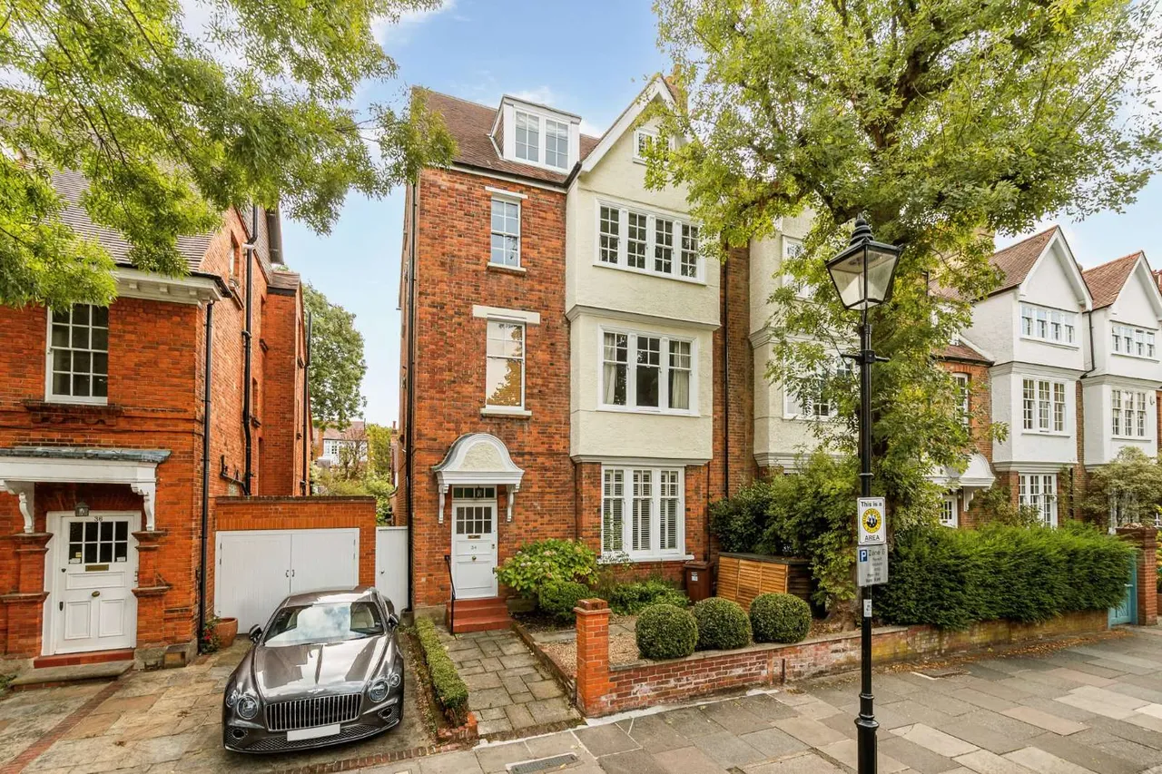 1 bed flat to rent — Woodstock Road, London, W4 1UF