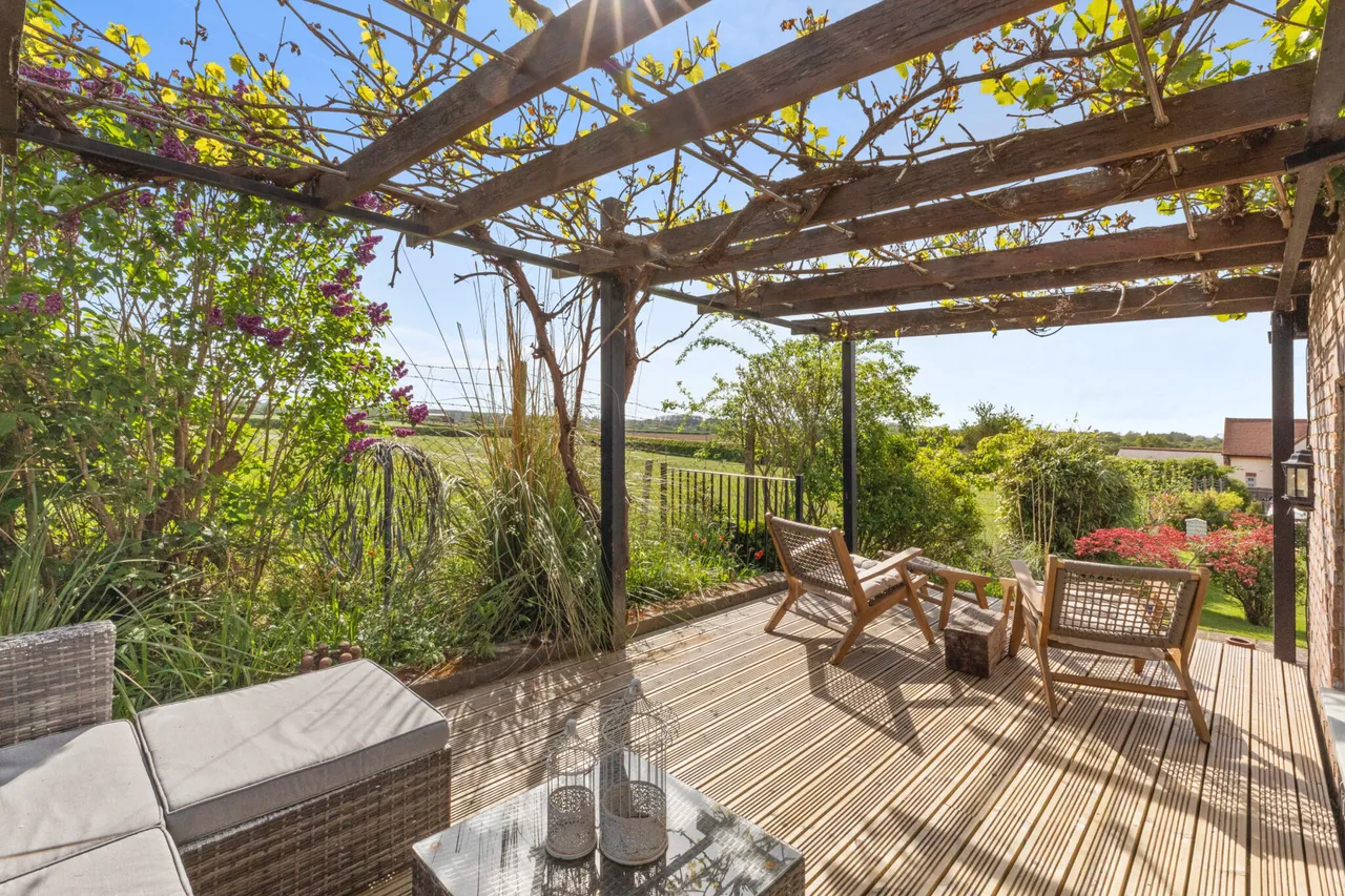 Ickford Road, Shabbington, HP18, photo 9