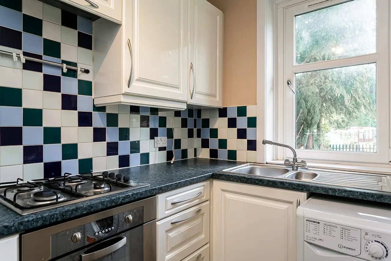 Prestonfield Avenue, Prestonfield, EH16, photo 8
