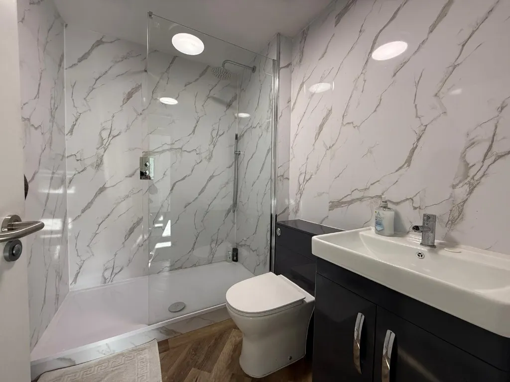 3 bed flat to rent, George Street, Newcastle-Under-Lyme, ST5