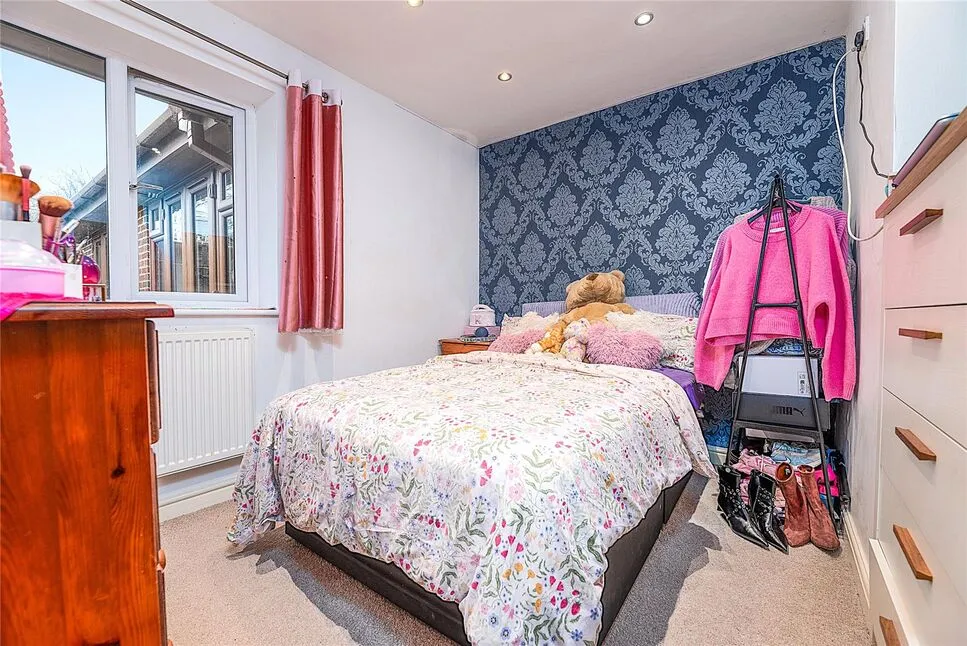 Dale Park Avenue, Kilburn, DE56, photo 8
