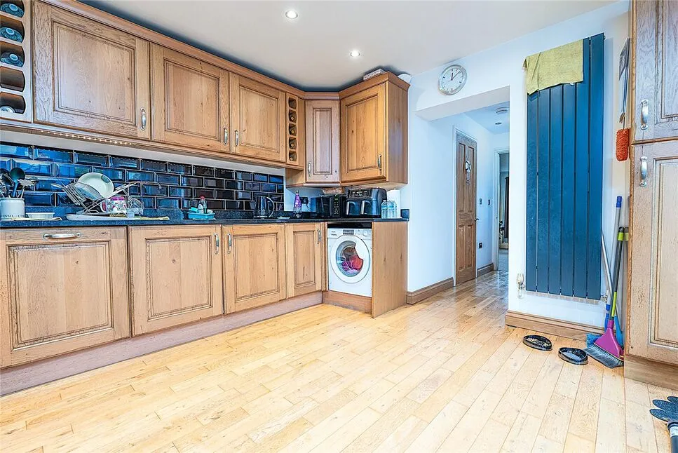 Dale Park Avenue, Kilburn, DE56, photo 22