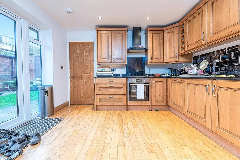 Dale Park Avenue, Kilburn, DE56, photo 4