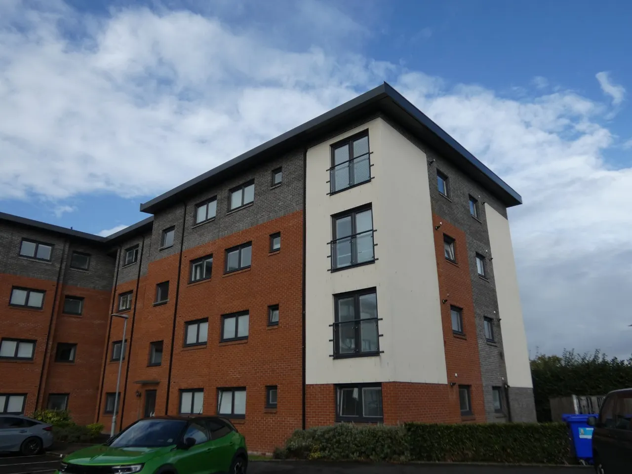 2 bed flat for sale, Mulberry Crescent, Renfrew, PA4