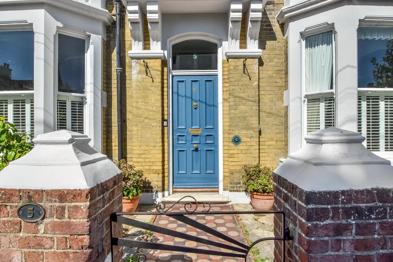 7 bed house for sale, Southsea, Hampshire