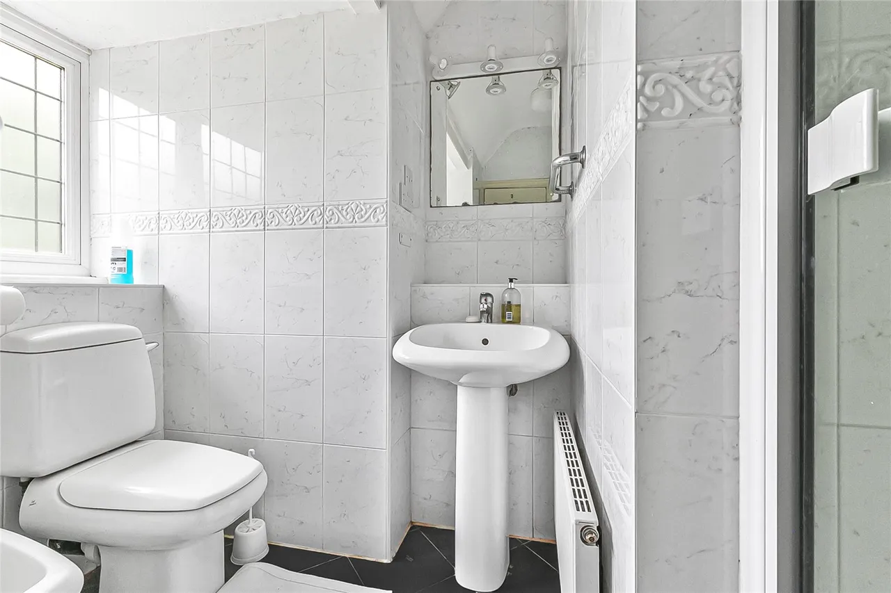 Camlet Way, Hadley Wood, Hertfordshire, EN4 0NL, photo 19