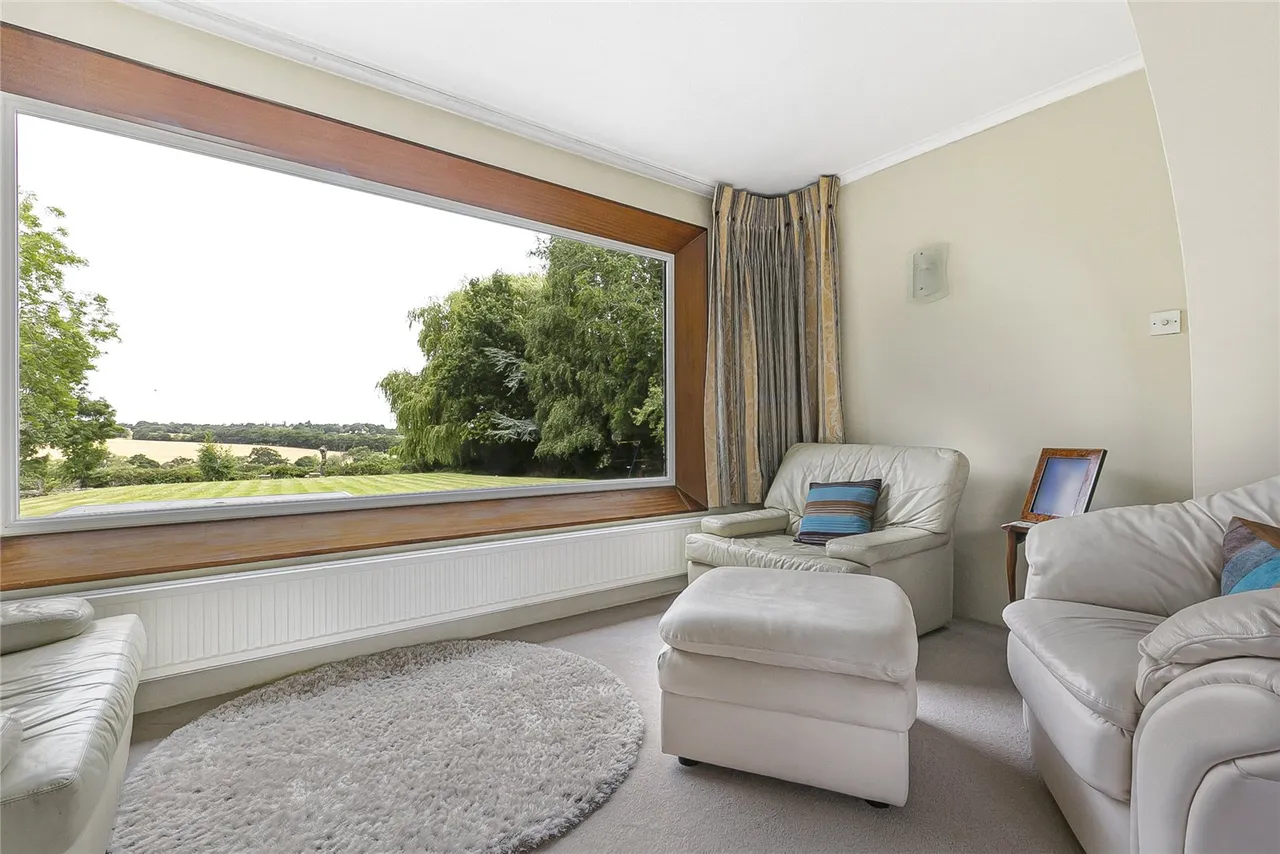 Camlet Way, Hadley Wood, Hertfordshire, EN4 0NL, photo 7