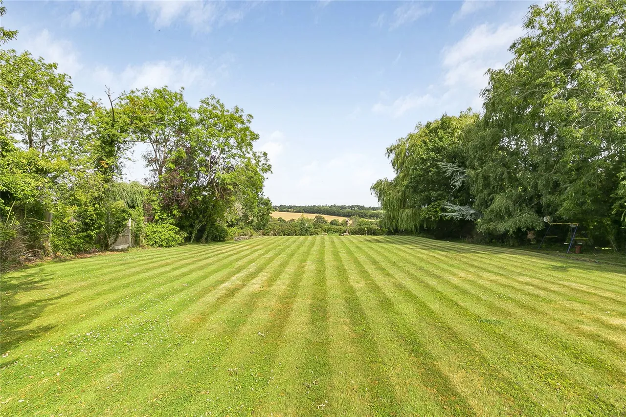 Camlet Way, Hadley Wood, Hertfordshire, EN4 0NL, photo 26