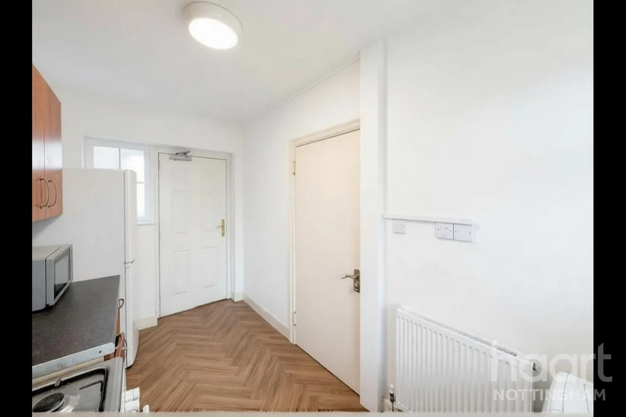 Penn Avenue, Lenton, NG7, photo 5