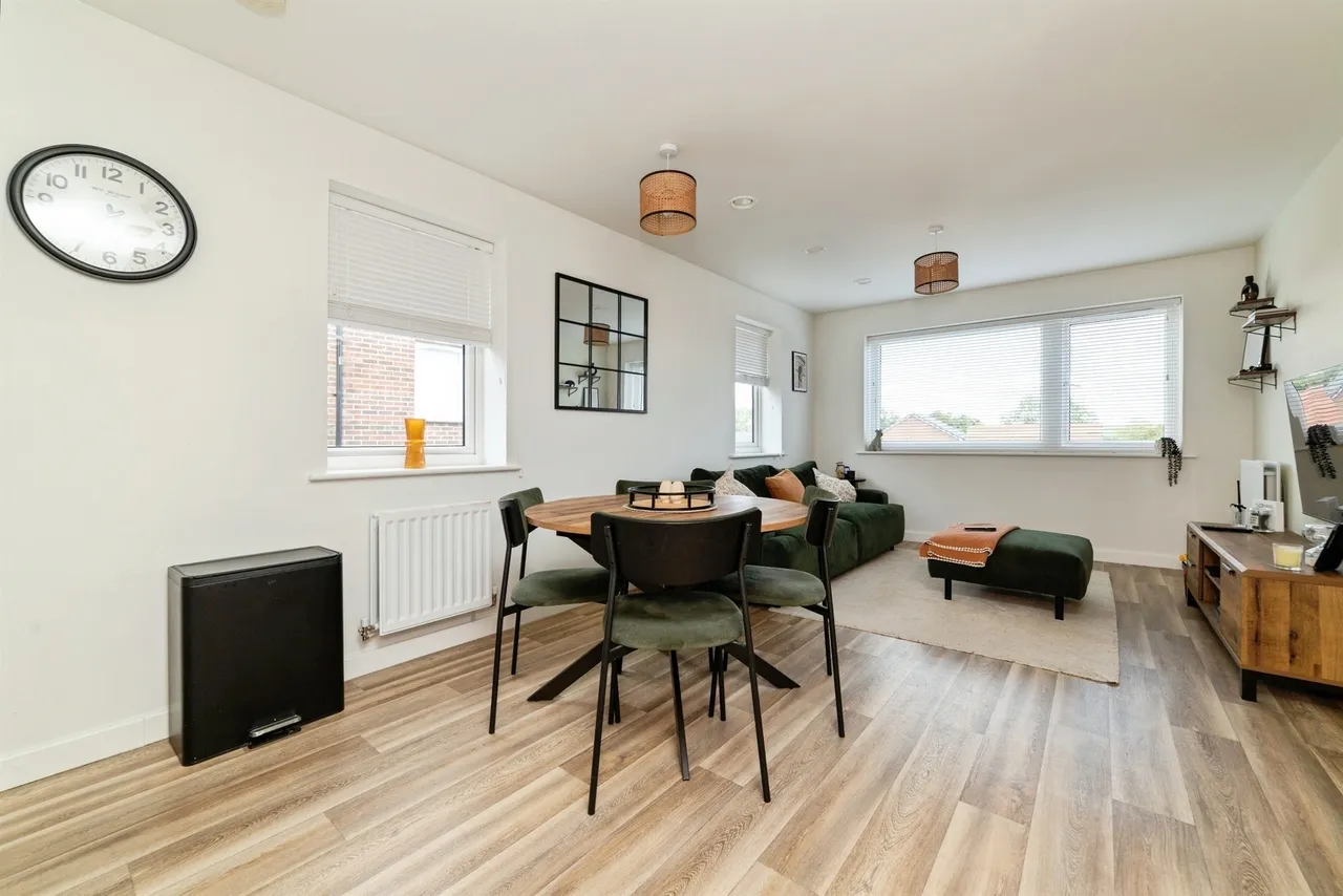 Blossom Drive, Welwyn Garden City, photo 7