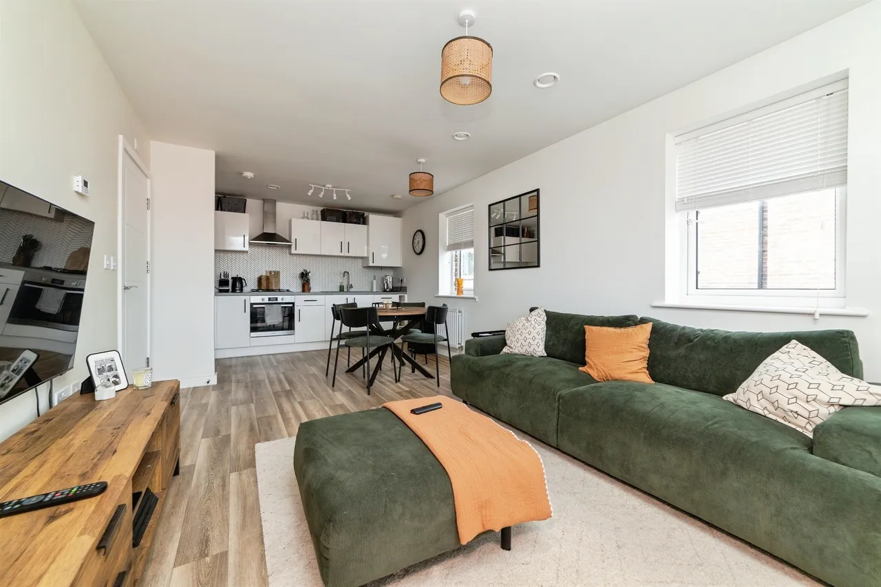 Blossom Drive, Welwyn Garden City, photo 3