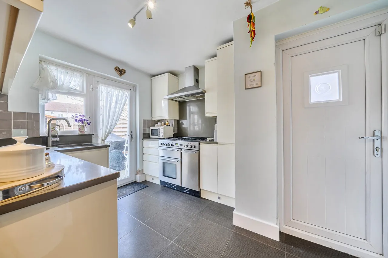 Wellan Close, DA15, photo 21
