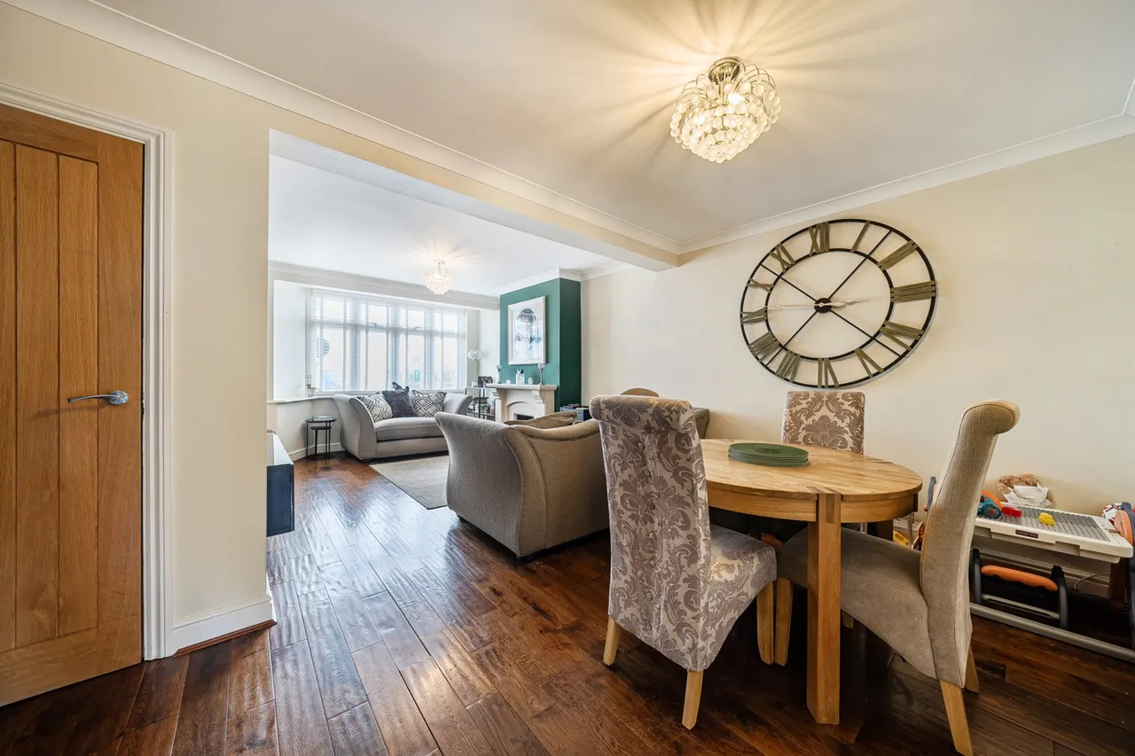 Wellan Close, DA15, photo 5