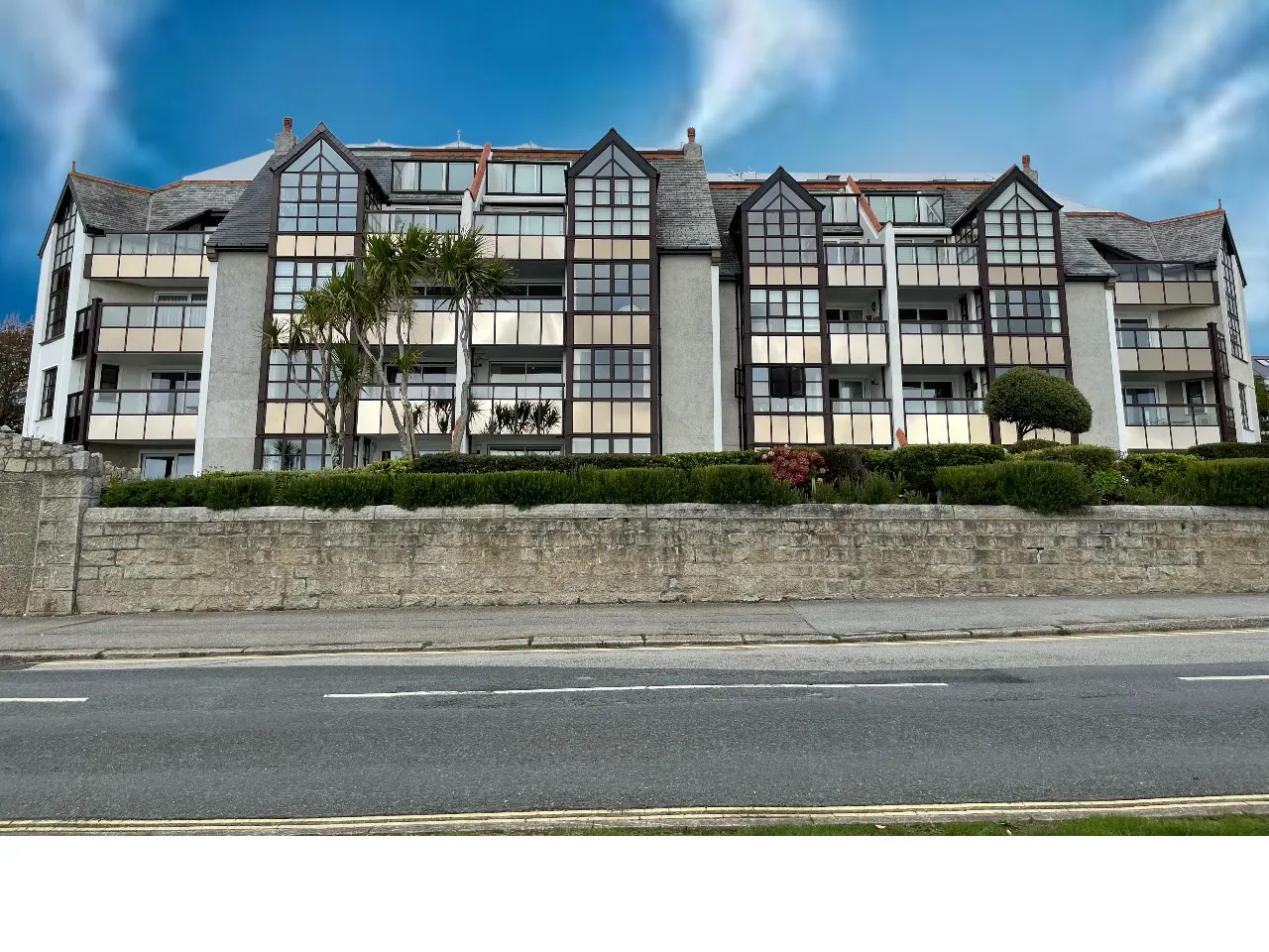 Cliff Road, Falmouth, photo 3