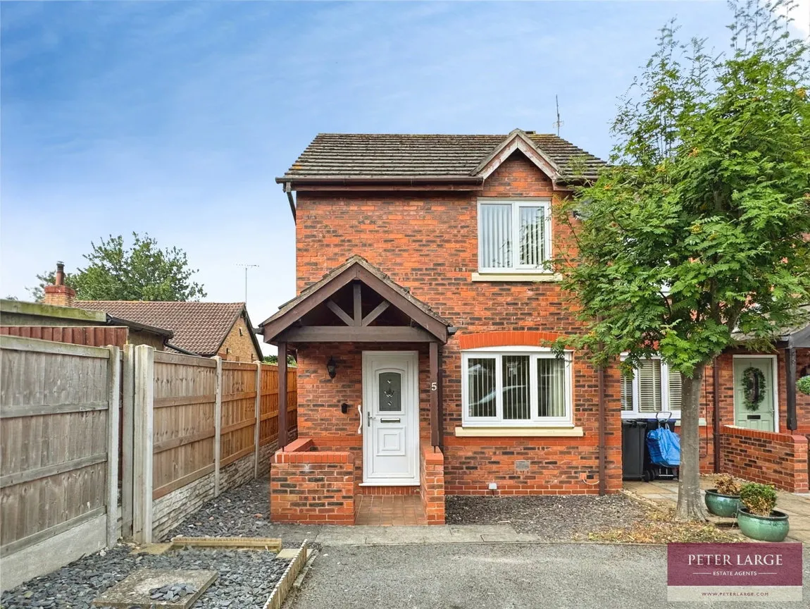 2 bed house for sale — Llys Robin Goch, Rhyl, Denbighshire, LL18 4QE
