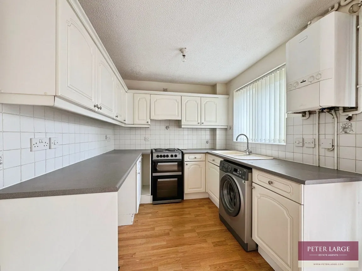 Llys Robin Goch, Rhyl, Denbighshire, LL18 4QE, photo 4