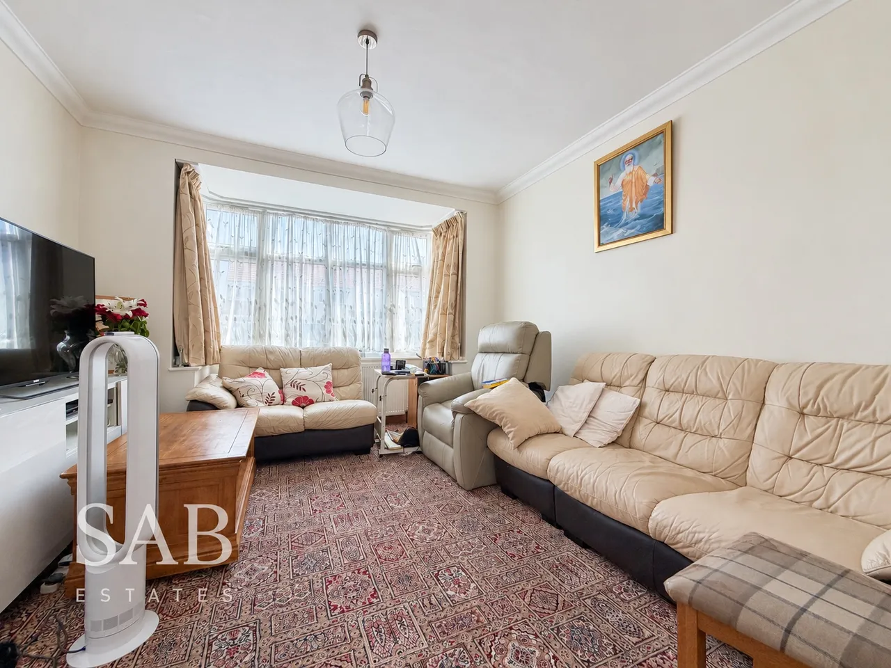 St. Stephens Close, Southall, UB1, photo 2