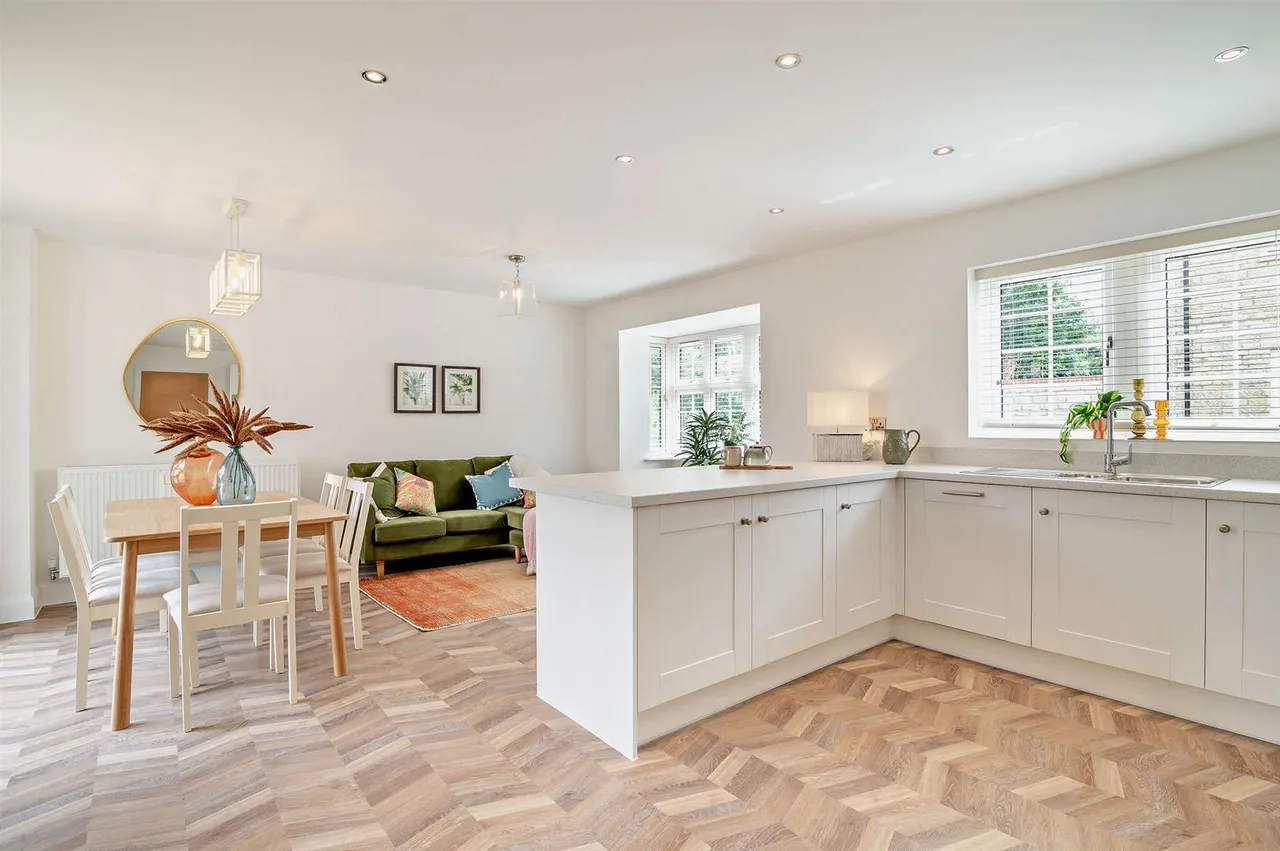 Lackham Place, Rowden Park Garden Village, SN15, photo 3