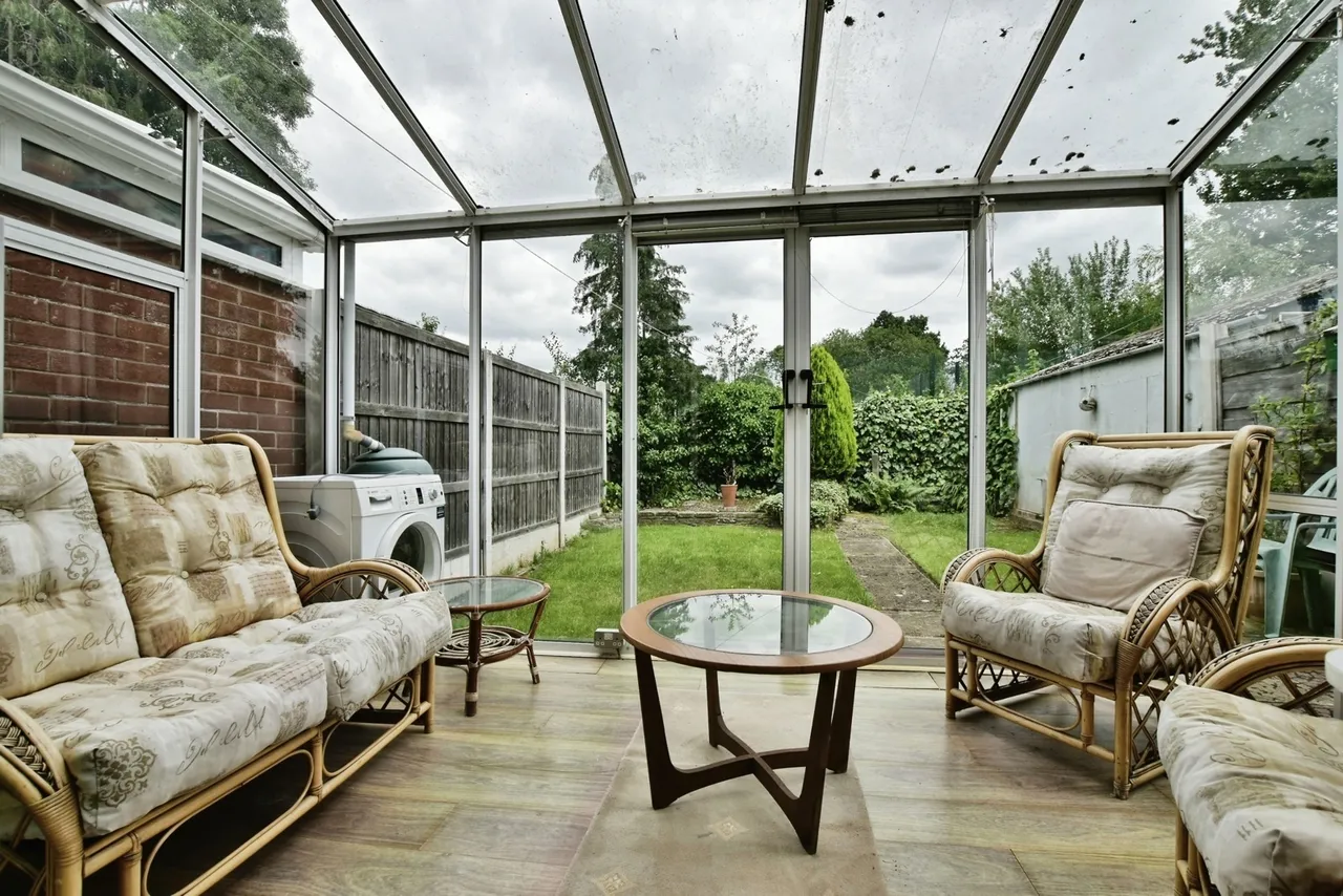 Grange Avenue, Cheadle Hulme, Cheshire, SK8, photo 4