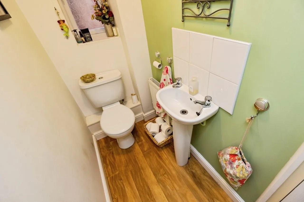 Newhall, Swadlincote, Derbyshire, photo 6