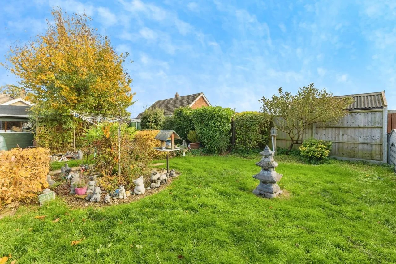Charles Avenue, Thetford, IP25, photo 19