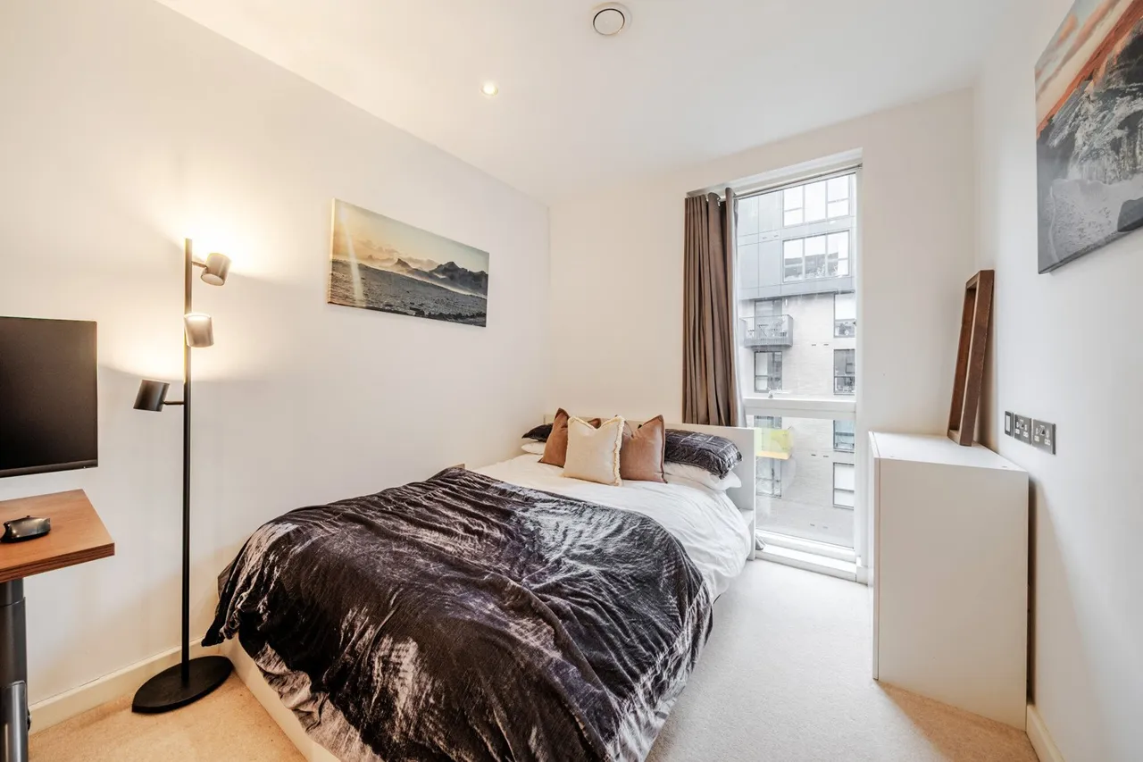 Arts Lane, SE16, photo 10