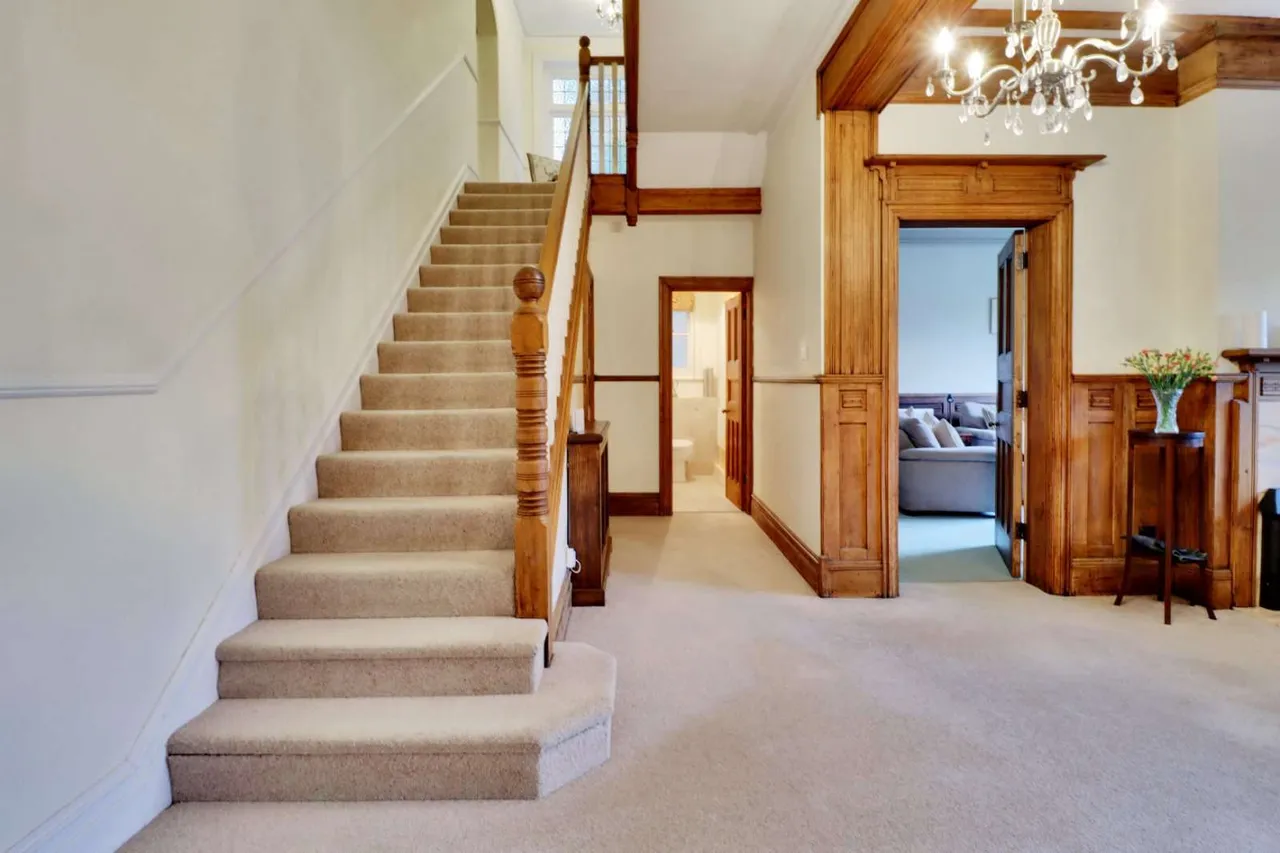 Madeira Park, Tunbridge Wells, Kent, TN2 5SY, photo 8