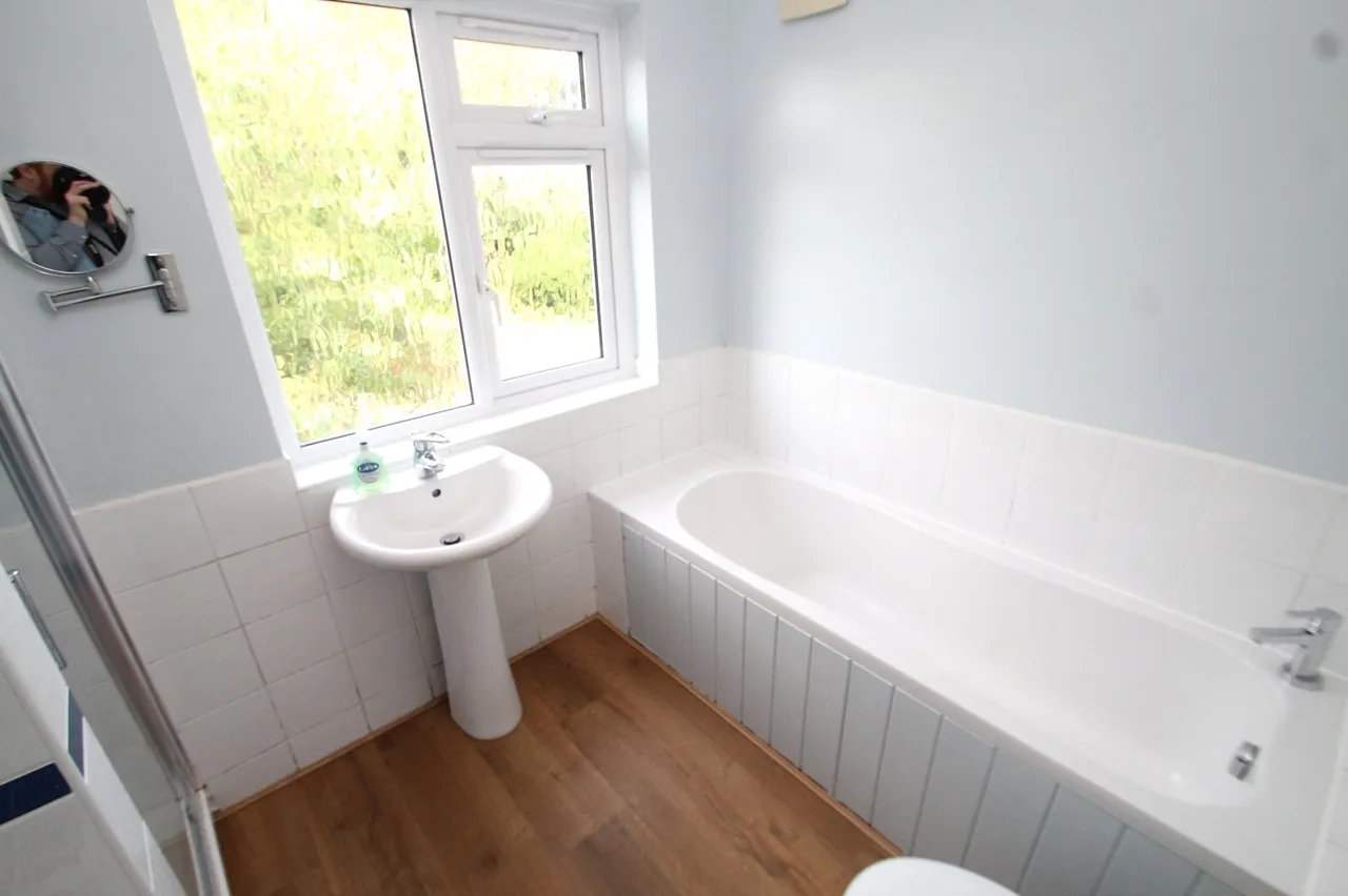 Wensley Drive, Leeds, LS7, photo 6