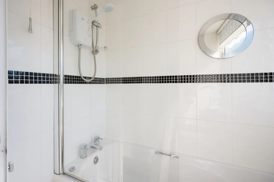 Penfold, Liverpool, L31, photo 19