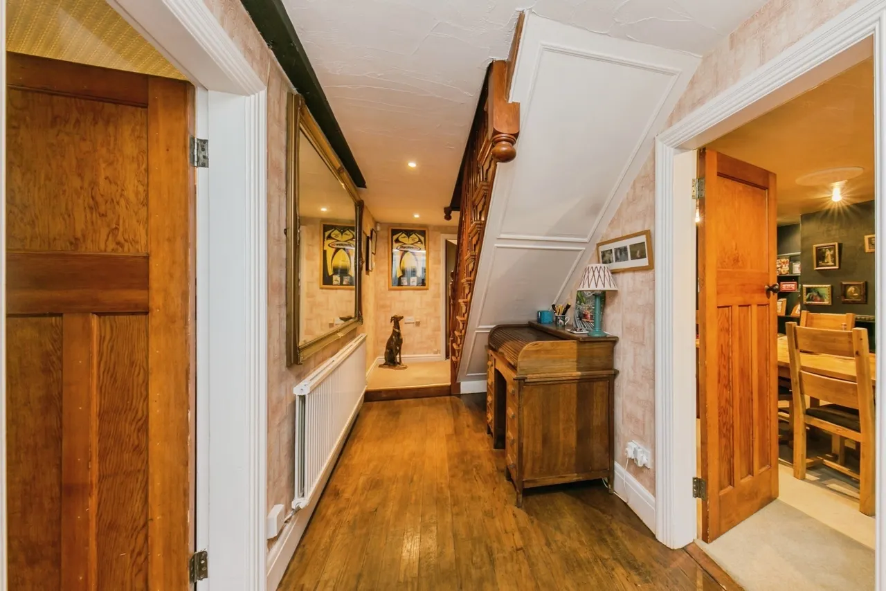 Chester Road, Macclesfield, Cheshire, SK11, photo 16