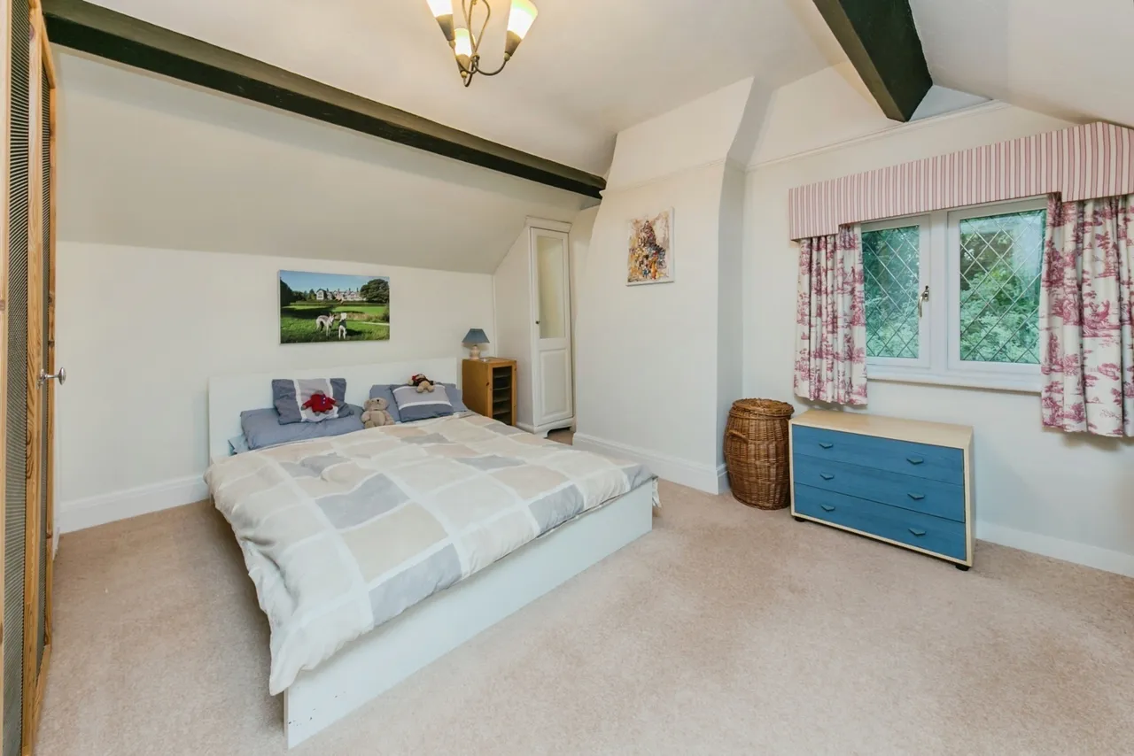 Chester Road, Macclesfield, Cheshire, SK11, photo 9