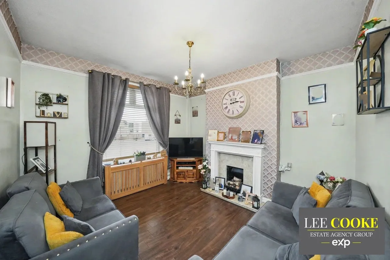 Bilhay Lane, West Bromwich, B70, photo 8