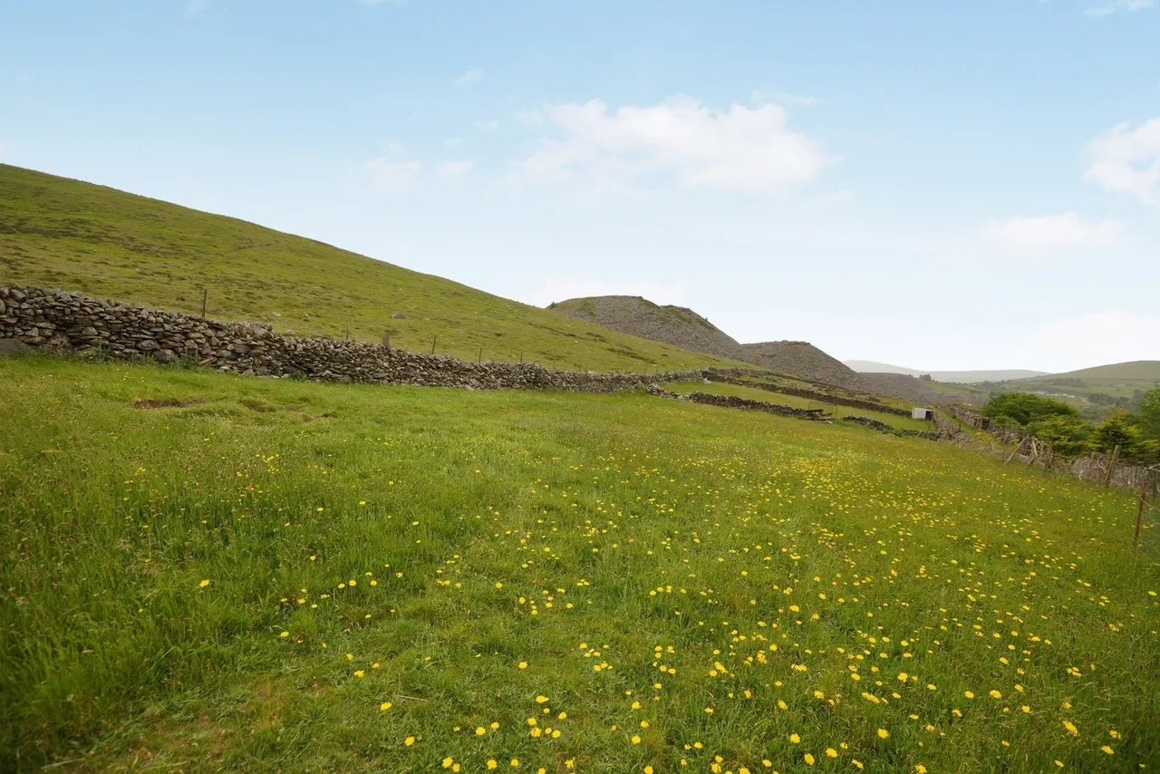 Rhosgadfan, Caernarfon, LL54, photo 2