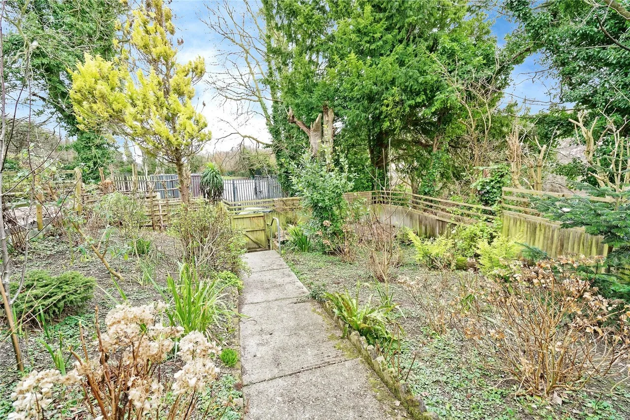 Vale View Road, Dover, Kent, CT17, photo 22