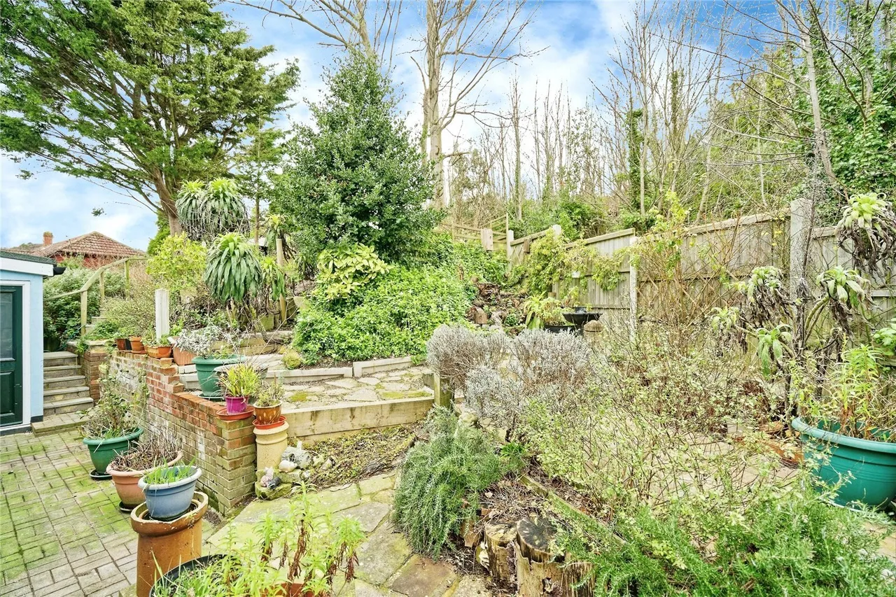 Vale View Road, Dover, Kent, CT17, photo 5