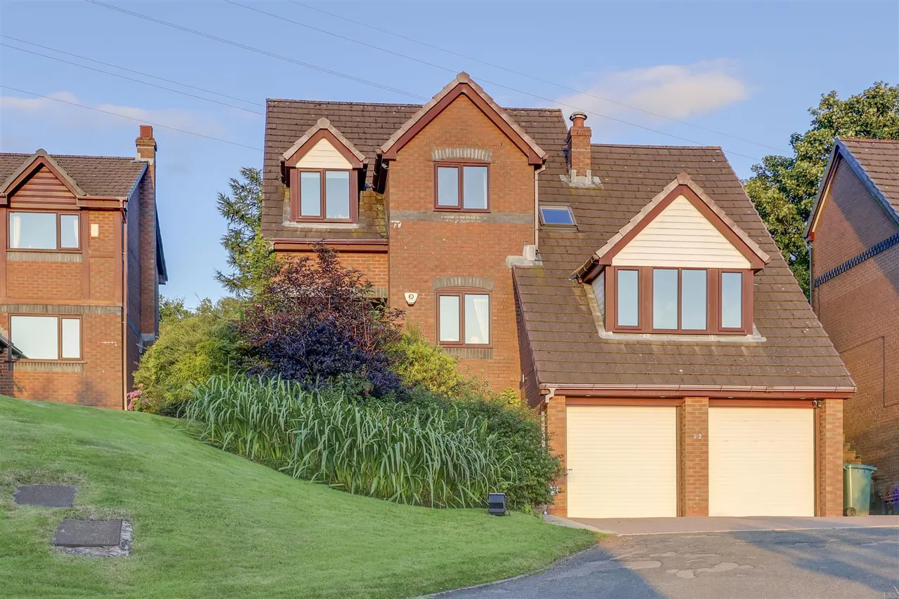 4 bed house for sale, Moorland Rise, Haslingden