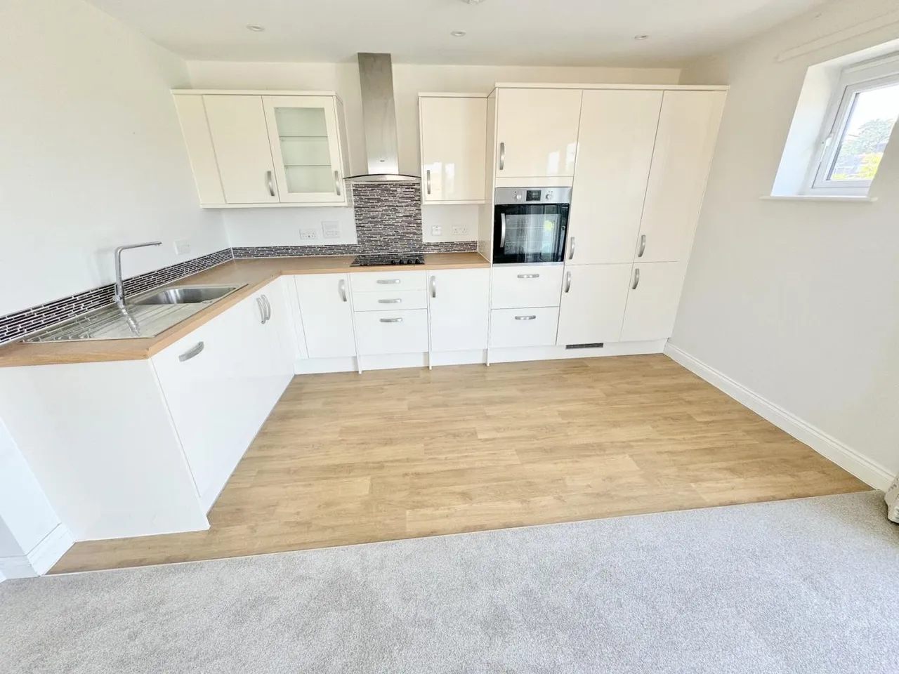 Parkstone Road, BH15, photo 6