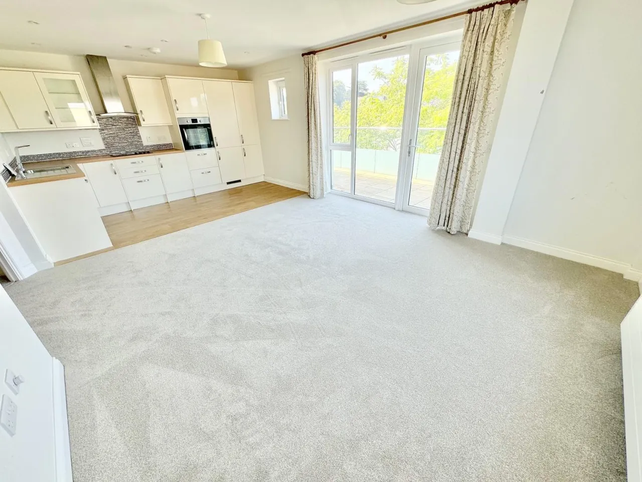 Parkstone Road, BH15, photo 3