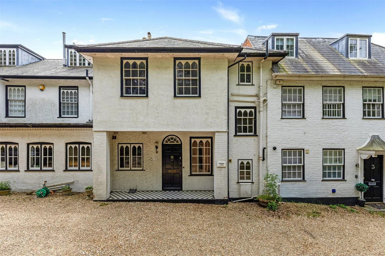 Undershore Road, Lymington, Hampshire, SO41, photo 6